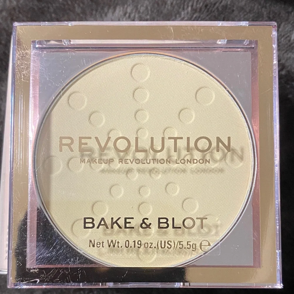 Revolution makeup set